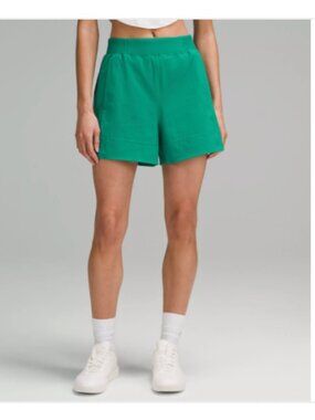 Lululemon Stretch Woven Relaxed-Fit High-Rise Short 4" Cascadia Green Size M